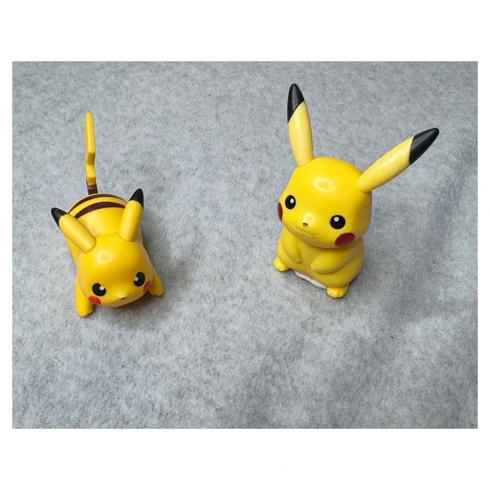 Pokemon Pikachu Figures‎ Lot of 2 Yellow Collectible Toys